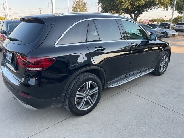 2021 Mercedes-Benz GLC 300