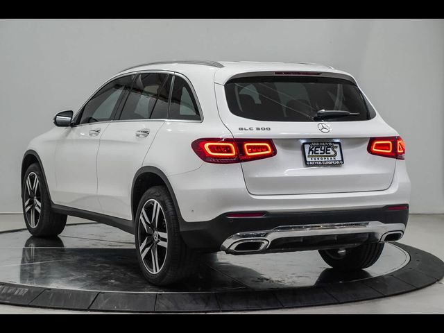 2021 Mercedes-Benz GLC 300