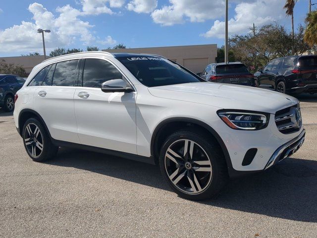 2021 Mercedes-Benz GLC 300