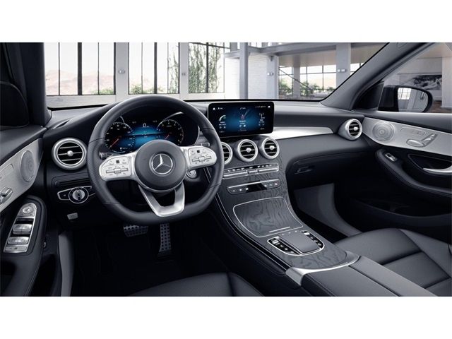 2021 Mercedes-Benz GLC 300