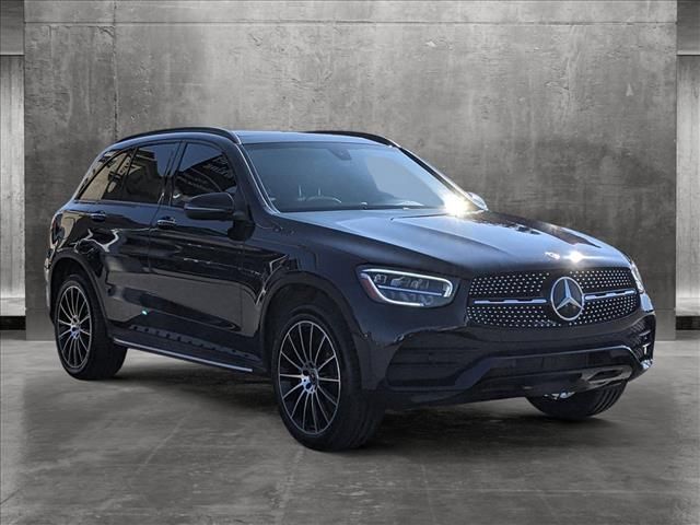 2021 Mercedes-Benz GLC 300