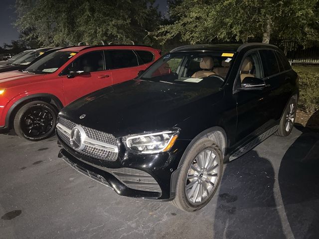 2021 Mercedes-Benz GLC 300