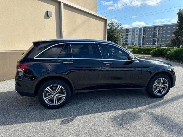 2021 Mercedes-Benz GLC 300