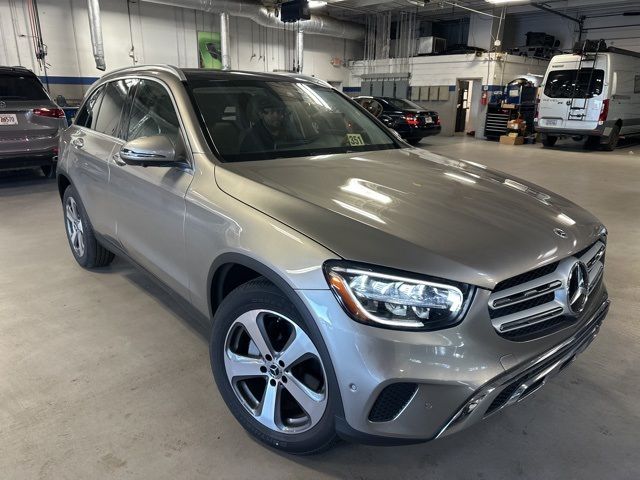 2021 Mercedes-Benz GLC 300