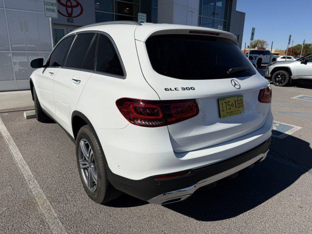 2021 Mercedes-Benz GLC 300