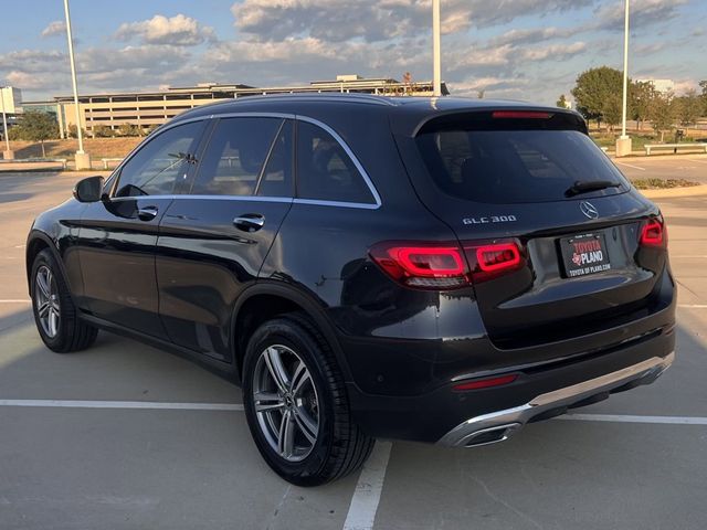 2021 Mercedes-Benz GLC 300