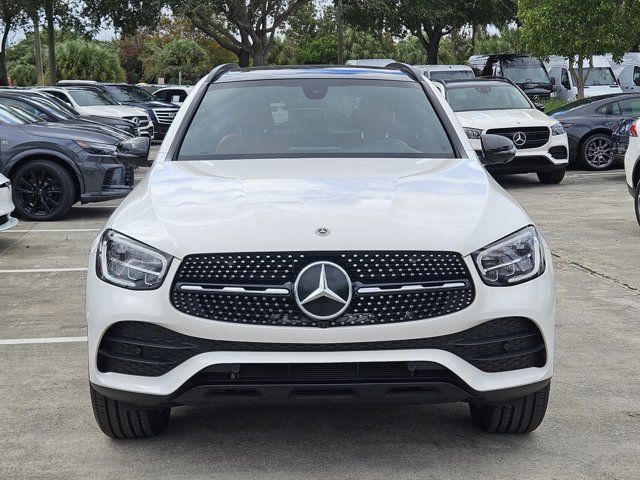 2021 Mercedes-Benz GLC 300