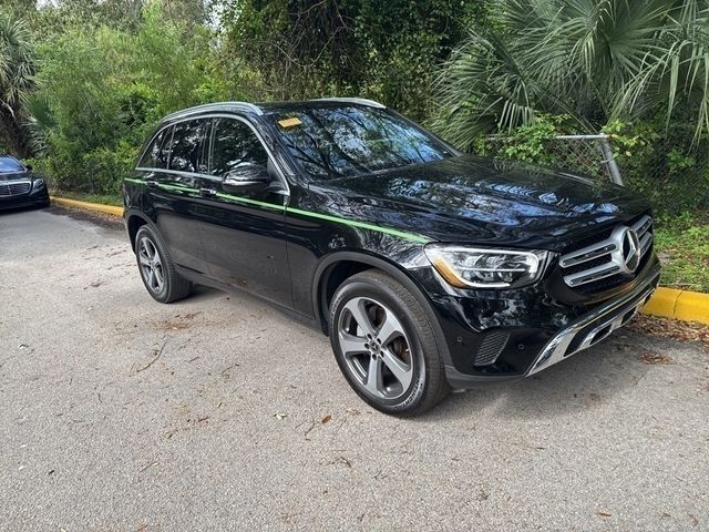 2021 Mercedes-Benz GLC 300