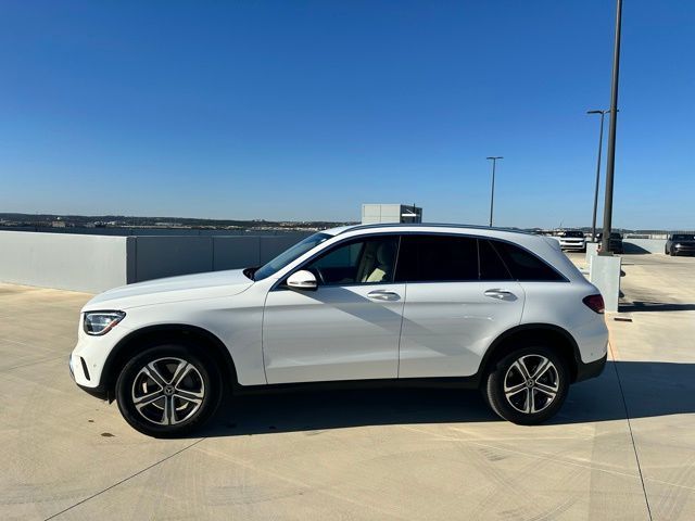 2021 Mercedes-Benz GLC 300