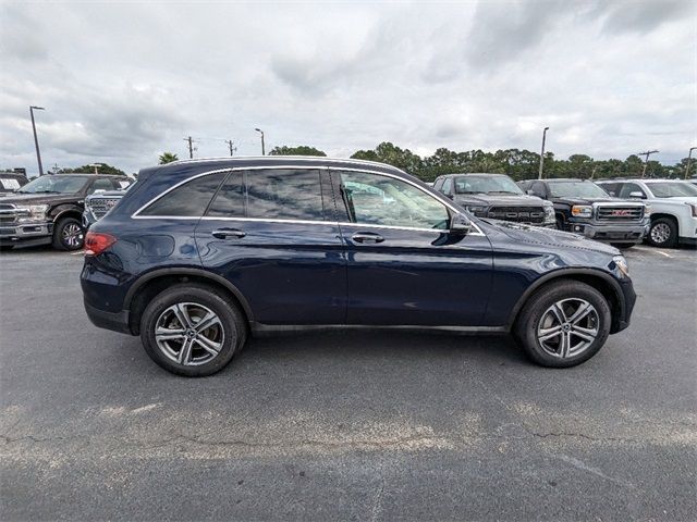 2021 Mercedes-Benz GLC 300