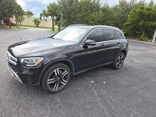 2021 Mercedes-Benz GLC 300