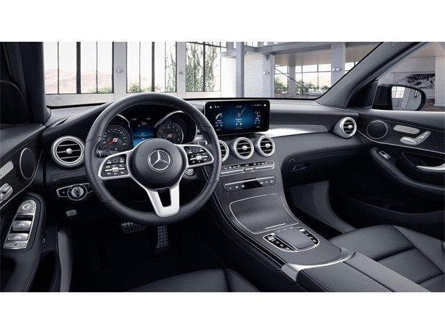 2021 Mercedes-Benz GLC 300