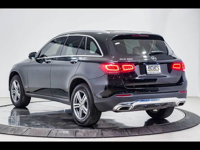 2021 Mercedes-Benz GLC 300