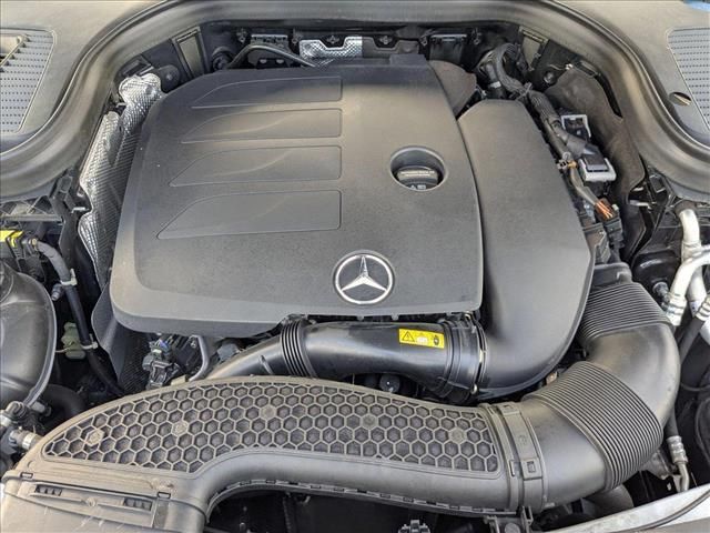 2021 Mercedes-Benz GLC 300