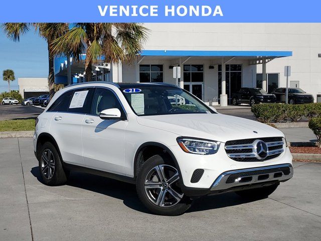 2021 Mercedes-Benz GLC 300