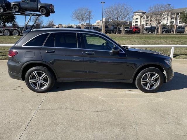 2021 Mercedes-Benz GLC 300