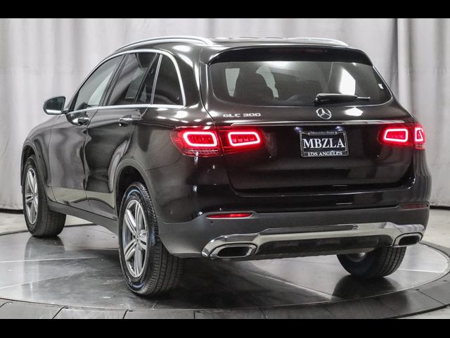 2021 Mercedes-Benz GLC 300