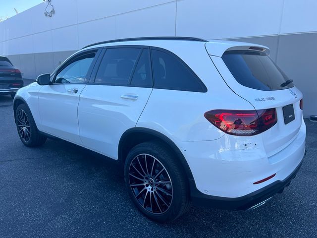 2021 Mercedes-Benz GLC 300