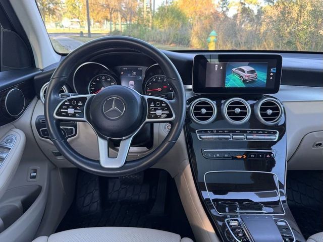 2021 Mercedes-Benz GLC 300