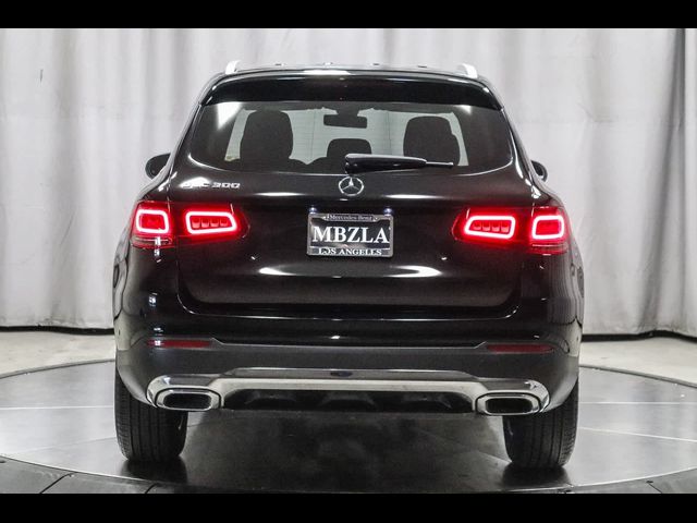 2021 Mercedes-Benz GLC 300