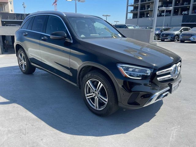 2021 Mercedes-Benz GLC 300