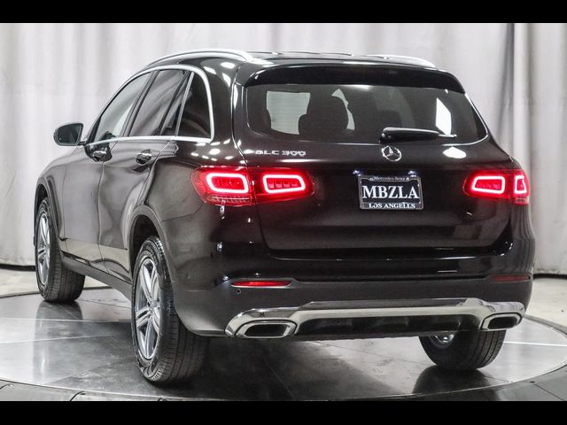 2021 Mercedes-Benz GLC 300