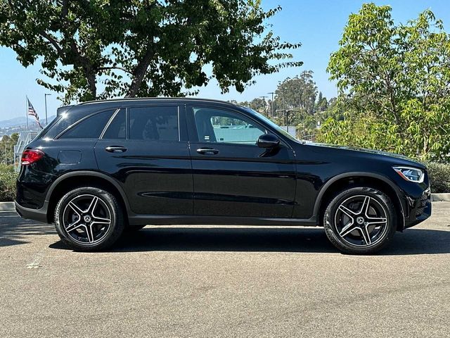 2021 Mercedes-Benz GLC 300