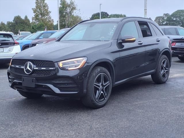 2021 Mercedes-Benz GLC 300