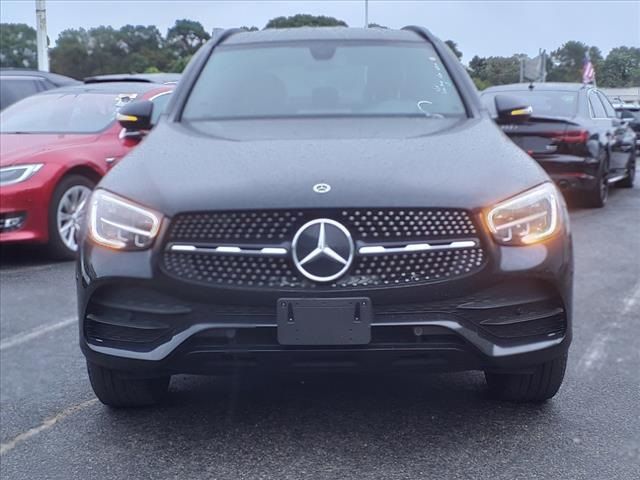 2021 Mercedes-Benz GLC 300