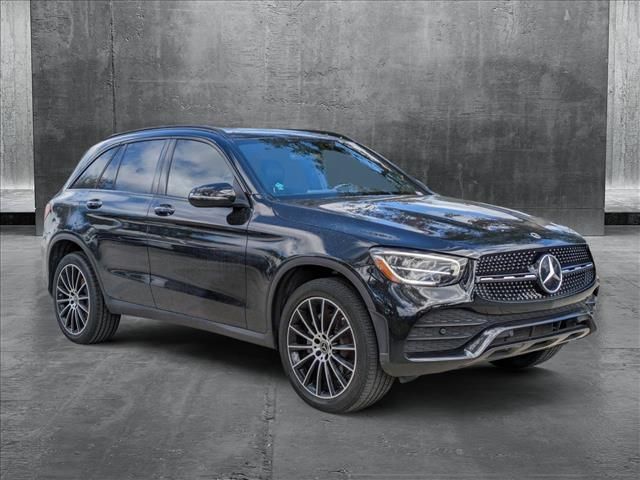 2021 Mercedes-Benz GLC 300