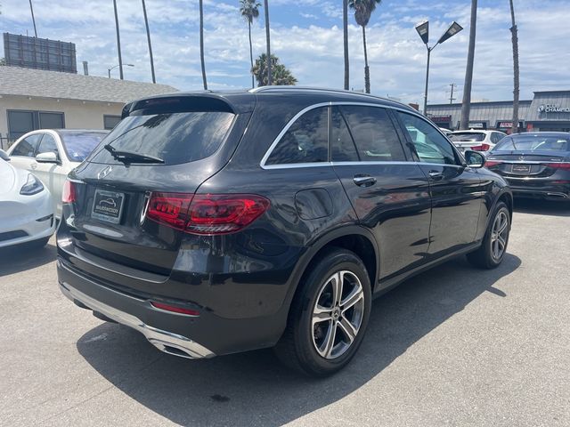 2021 Mercedes-Benz GLC 300