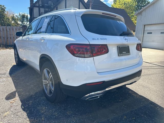 2021 Mercedes-Benz GLC 300