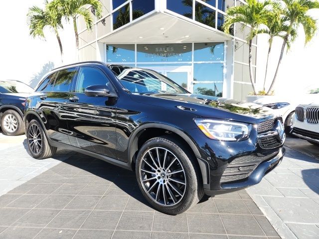 2021 Mercedes-Benz GLC 300