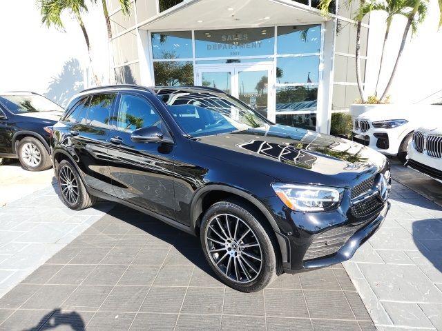 2021 Mercedes-Benz GLC 300