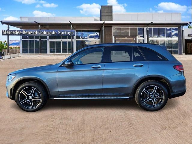 2021 Mercedes-Benz GLC 300