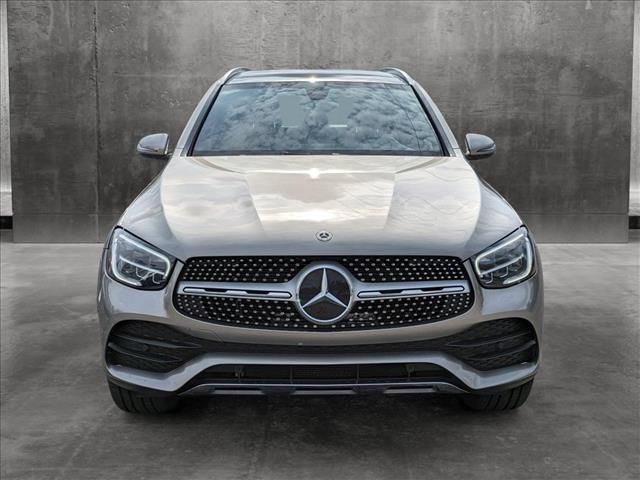 2021 Mercedes-Benz GLC 300