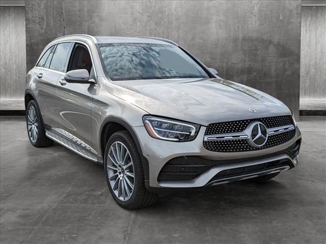 2021 Mercedes-Benz GLC 300