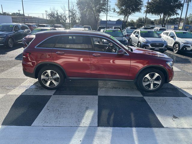 2021 Mercedes-Benz GLC 300