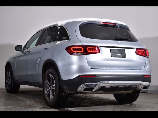 2021 Mercedes-Benz GLC 300