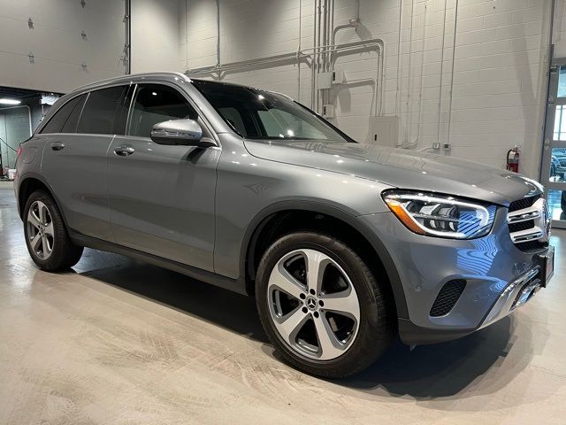 2021 Mercedes-Benz GLC 300