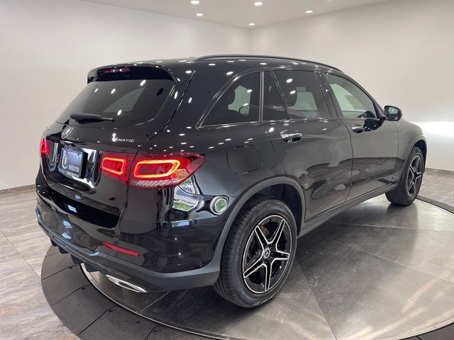 2021 Mercedes-Benz GLC 300