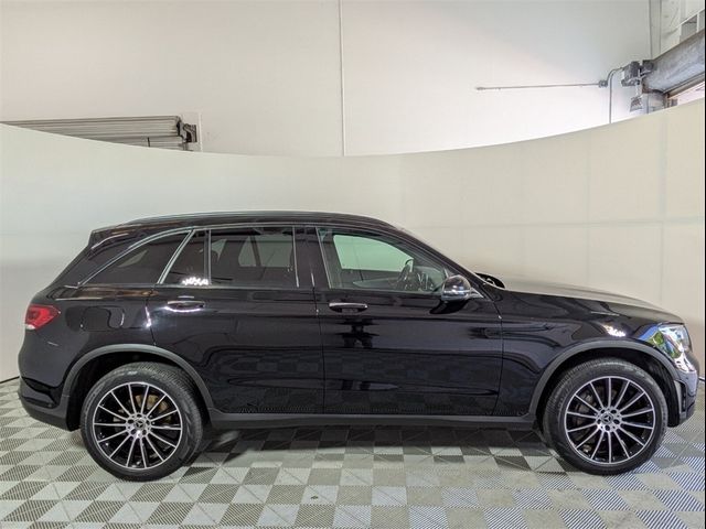 2021 Mercedes-Benz GLC 300