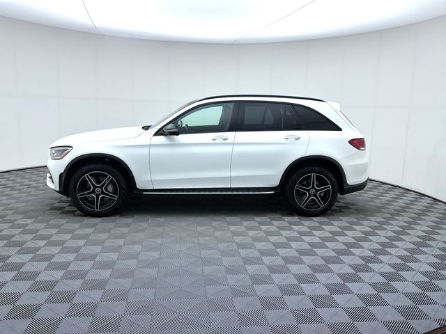 2021 Mercedes-Benz GLC 300