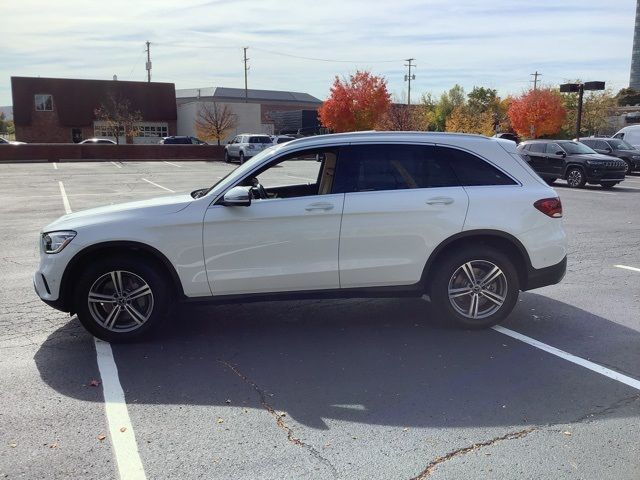 2021 Mercedes-Benz GLC 300