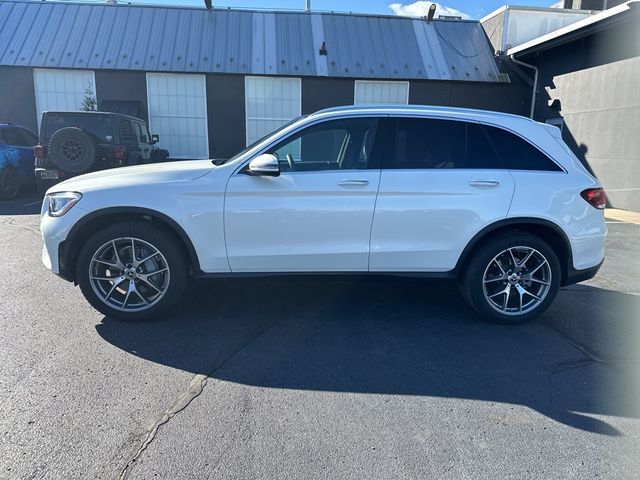 2021 Mercedes-Benz GLC 300