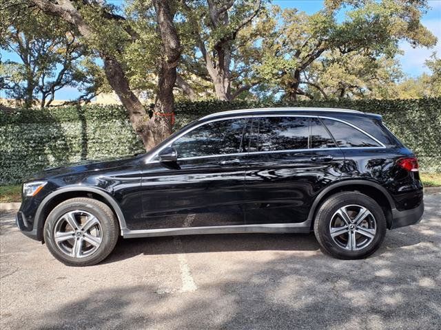 2021 Mercedes-Benz GLC 300