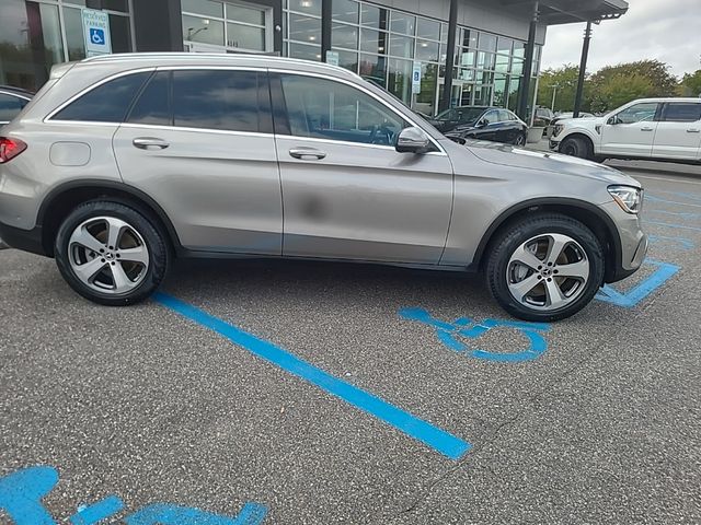 2021 Mercedes-Benz GLC 300