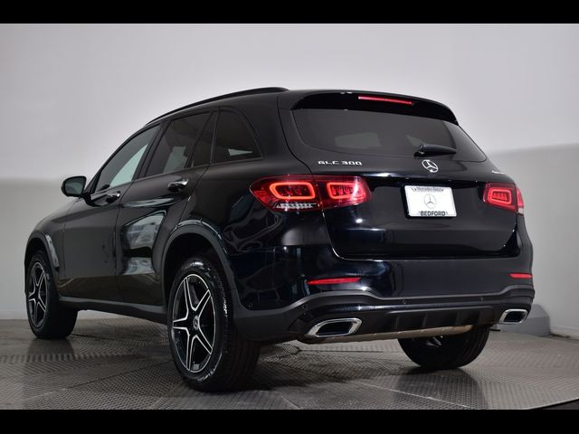 2021 Mercedes-Benz GLC 300