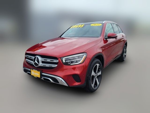 2021 Mercedes-Benz GLC 300