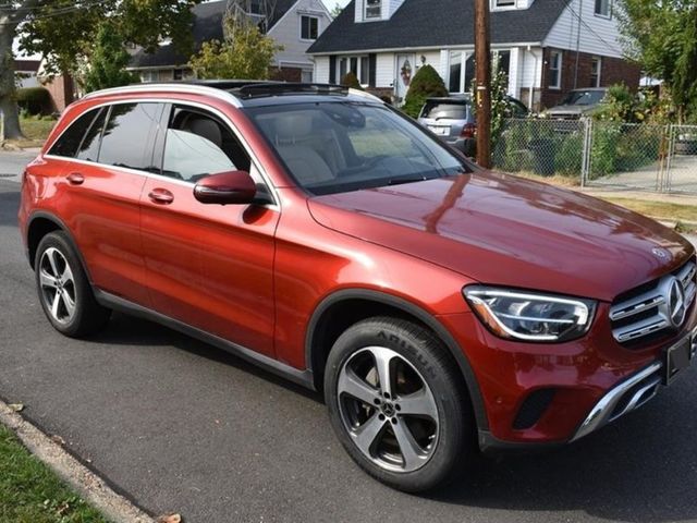 2021 Mercedes-Benz GLC 300